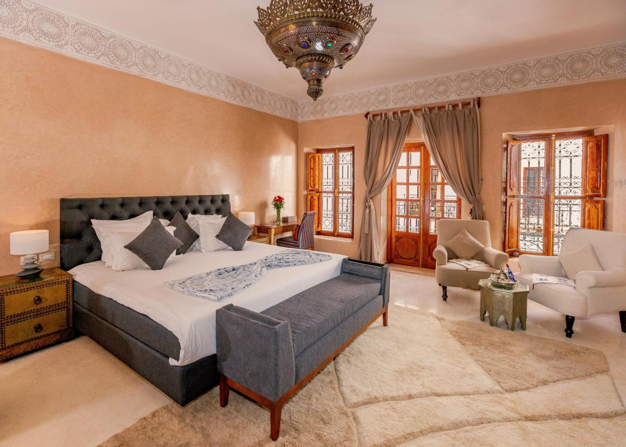 Riad Luciano Hotel And Spa Маракеш Стая снимка